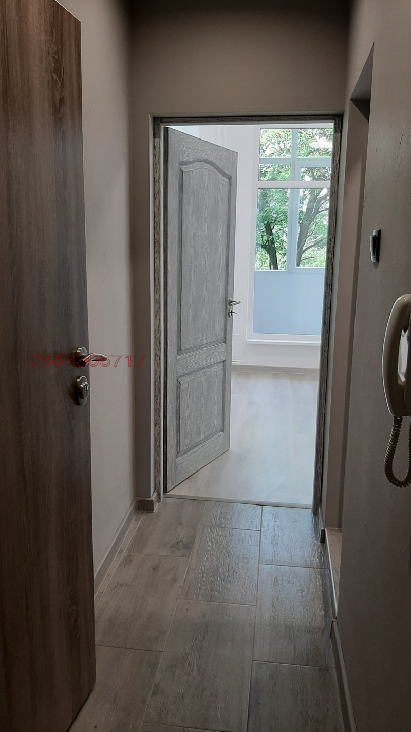 Издаје се  Канцеларија Софија , Лозенец , 35 м2 | 97379643 - слика [11]