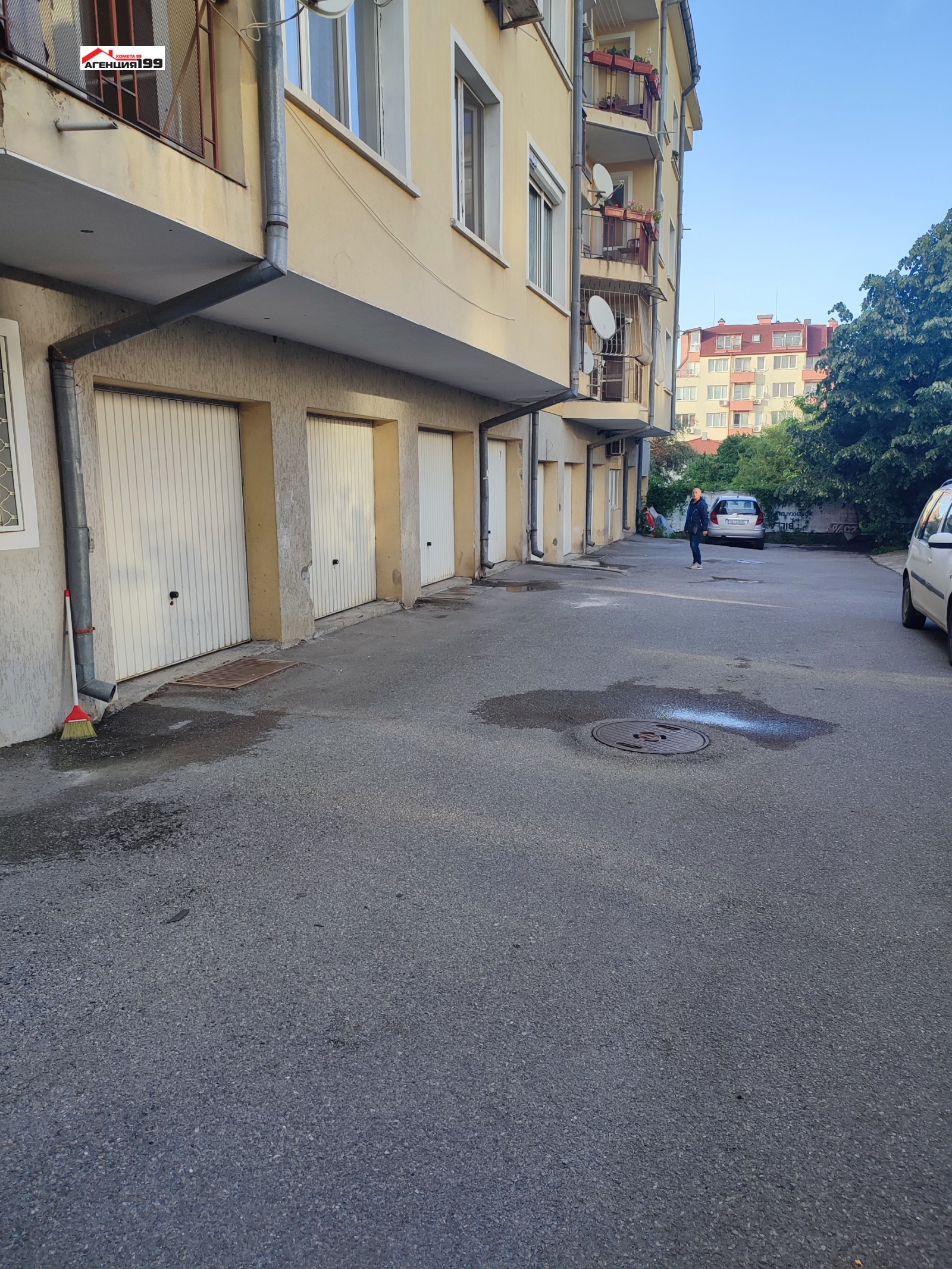 Дава под наем ГАРАЖ, ПАРКОМЯСТО, гр. София, Люлин 8, снимка 2 - Гаражи и паркоместа - 53821833