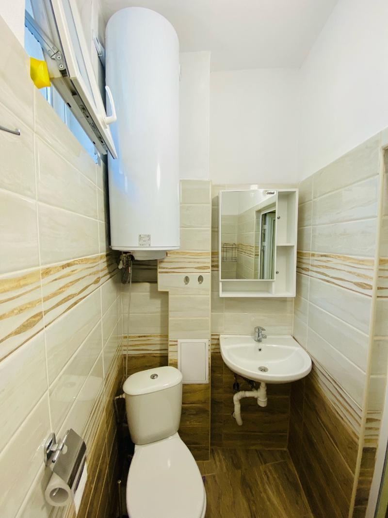 Дава под наем 2-СТАЕН, гр. Варна, Цветен квартал, снимка 10 - Апартаменти - 52575838