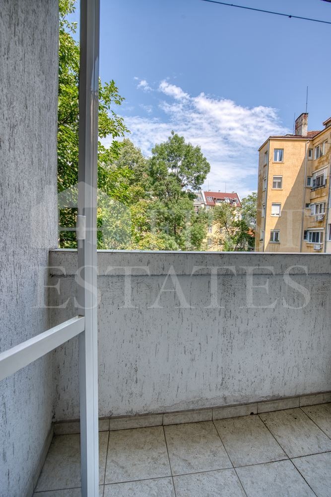 Дава под наем 3-СТАЕН, гр. София, Център, снимка 3 - Апартаменти - 51272830