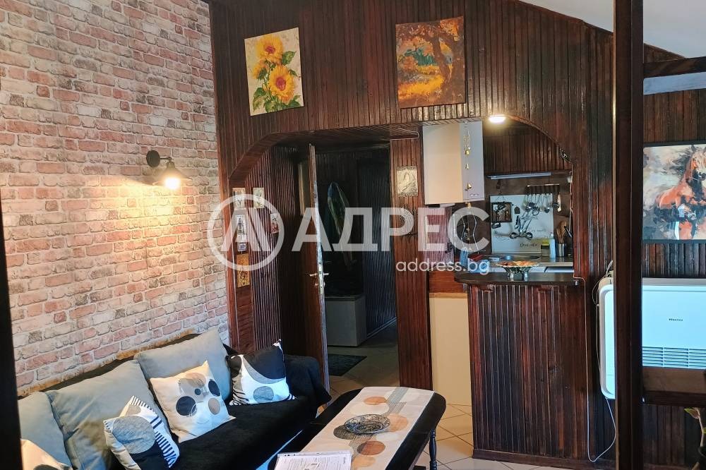 Дава под наем 2-СТАЕН, гр. София, Център, снимка 2 - Апартаменти - 54604015