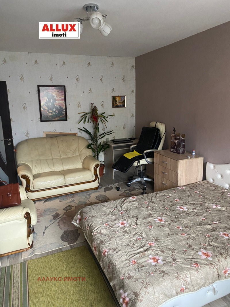 Дава под наем 1-СТАЕН, гр. Русе, Здравец Изток, снимка 2 - Апартаменти - 53399870