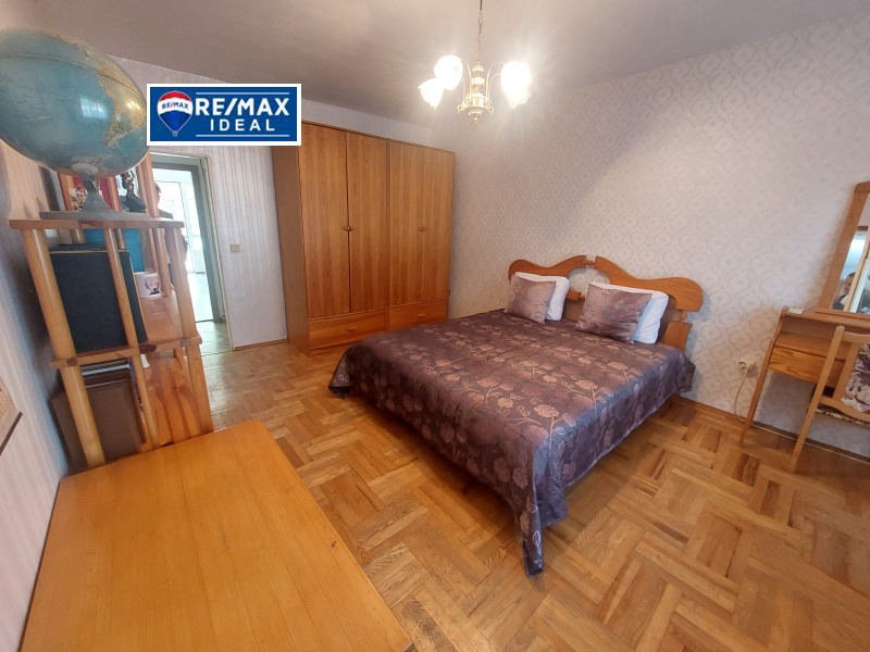 De inchiriat  2 dormitoare Varna , Țentâr , 76 mp | 96884049 - imagine [12]