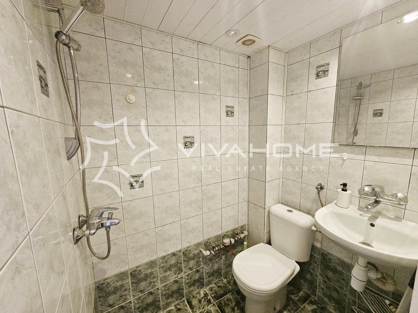 Дава под наем 2-СТАЕН, гр. Варна, Център, снимка 9 - Апартаменти - 55300219