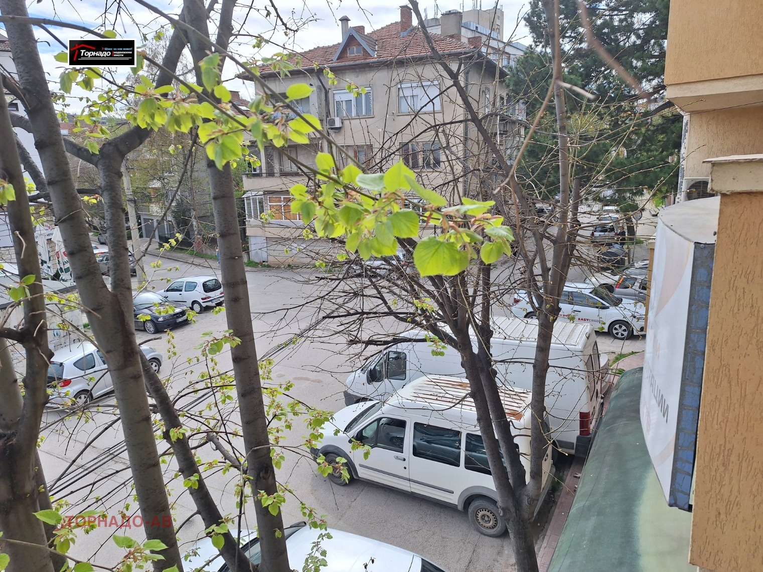 Дава под наем ОФИС, гр. Горна Оряховица, област Велико Търново, снимка 2 - Офиси - 54123932