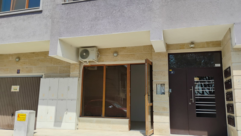 Te huur  Kantoor Varna , Pogrebi , 15 m² | 99578478 - afbeelding [2]