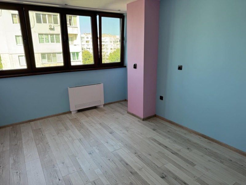 För uthyrning  2 sovrum Sofia , Ljulin 8 , 100 kvm | 91836977 - bild [8]