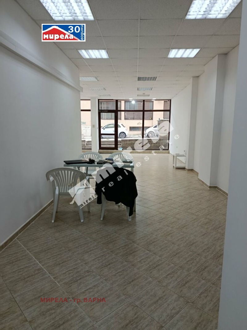Vuokrattavana  Toimisto Varna , Levski 1 , 75 neliömetriä | 70060073 - kuva [6]