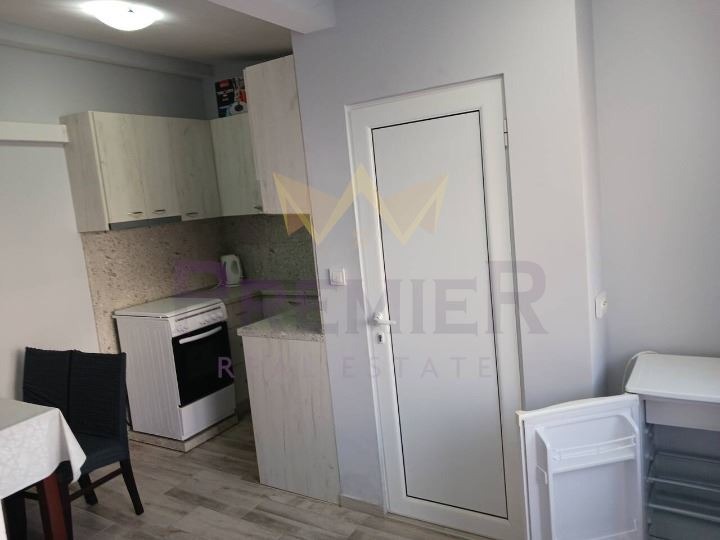 Til leje  Hus Gulv Varna , Kolhozen pazar , 40 kvm | 94777861 - billede [2]