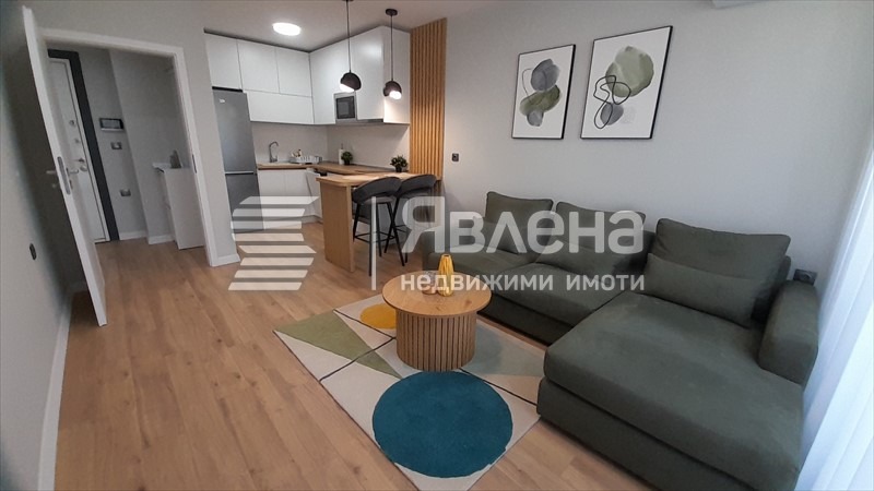 Дава под наем 2-СТАЕН, гр. Пловдив, Център
