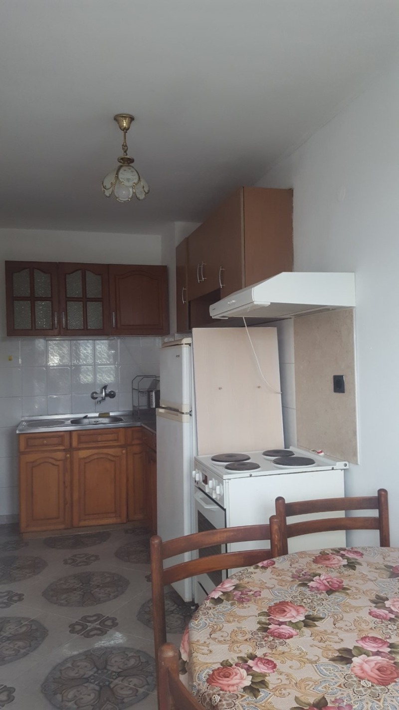 Da affittare  3+ camere da letto Burgas , Tsentar , 120 mq | 21931775 - Immagine [2]