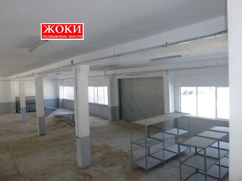 Дава под наем ПРОМ. ПОМЕЩЕНИЕ, гр. Перник, Промишлена зона, снимка 10 - Производствени сгради - 52553378