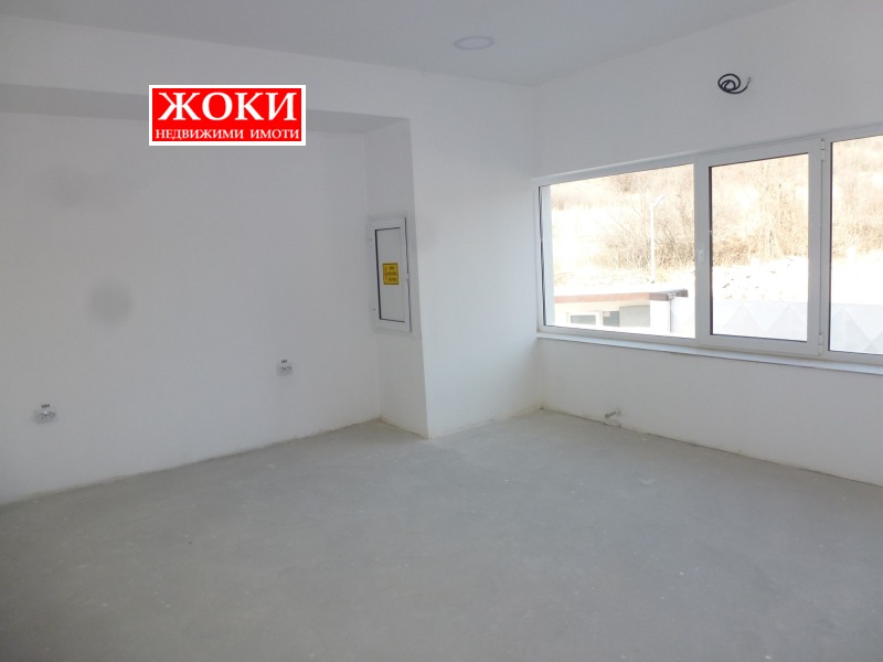 Дава под наем ПРОМ. ПОМЕЩЕНИЕ, гр. Перник, Промишлена зона, снимка 7 - Производствени сгради - 52553378