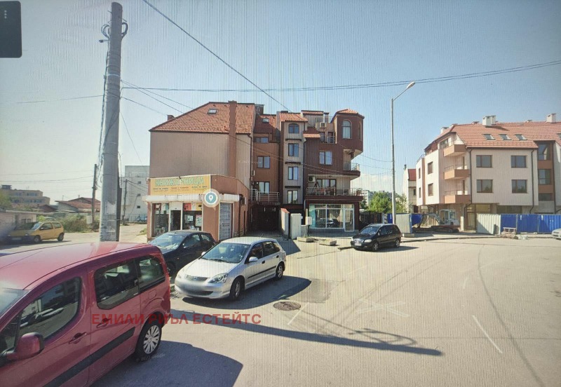 Дава под Наем СКЛАД в град София, Обеля - 30 кв.м / 260 € » 508.52 лв., ЕМИЛИ РИЪЛ ЕСТЕЙТС