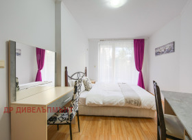 1 sovrum Nesebar, region Burgas 11