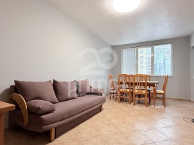 1 quarto Goce Deltchev, Sofia