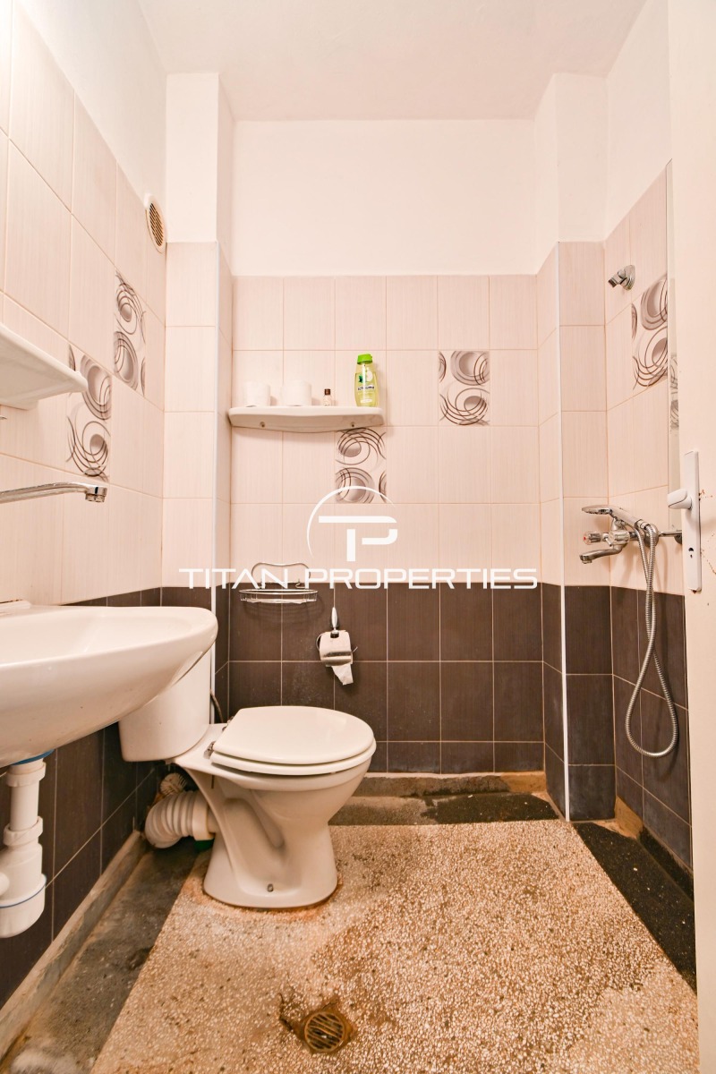 Zu vermieten  1 Schlafzimmer Sofia , Izgrew , 70 qm | 54142732 - Bild [10]