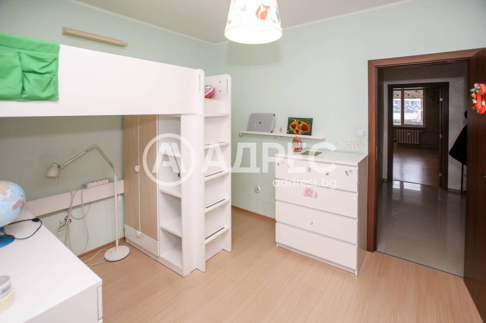 Дава под наем 3-СТАЕН, гр. София, Гоце Делчев, снимка 9 - Апартаменти - 54120669