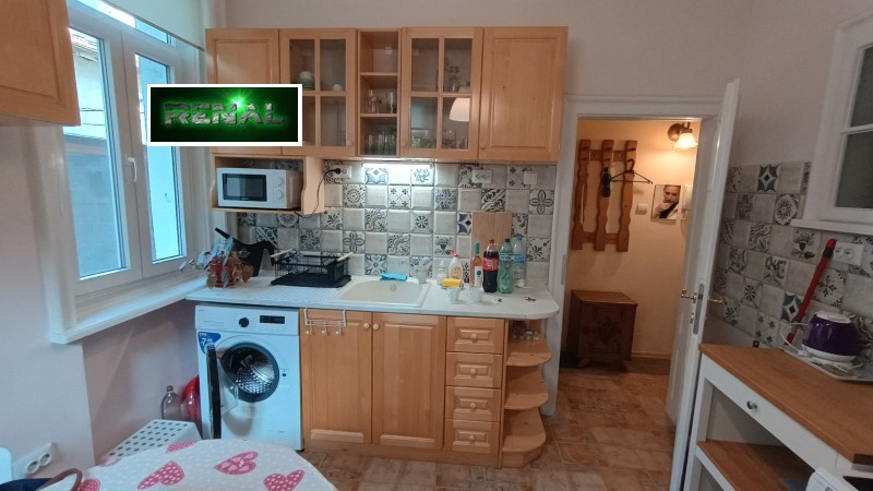 Под наем 3-СТАЕН, град София, Център • 700 € / 1369.08 лв. • 51536003 1