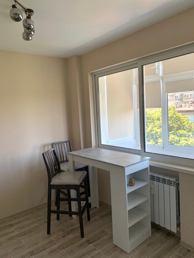 De inchiriat  1 dormitor Sofia , Geo Milev , 68 mp | 37388849 - imagine [3]