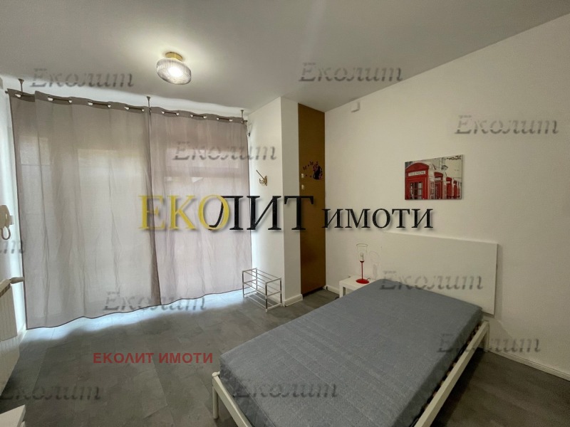 De inchiriat  Pod Sofia , Oboriște , 24 mp | 59537027 - imagine [4]