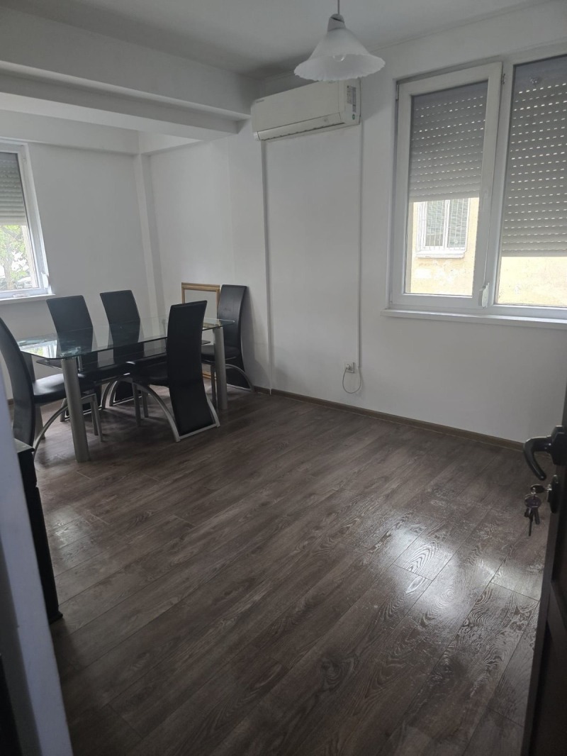 Vuokrattavana  1 makuuhuone Plovdiv , Kamenitsa 2 , 55 neliömetriä | 44426191 - kuva [2]