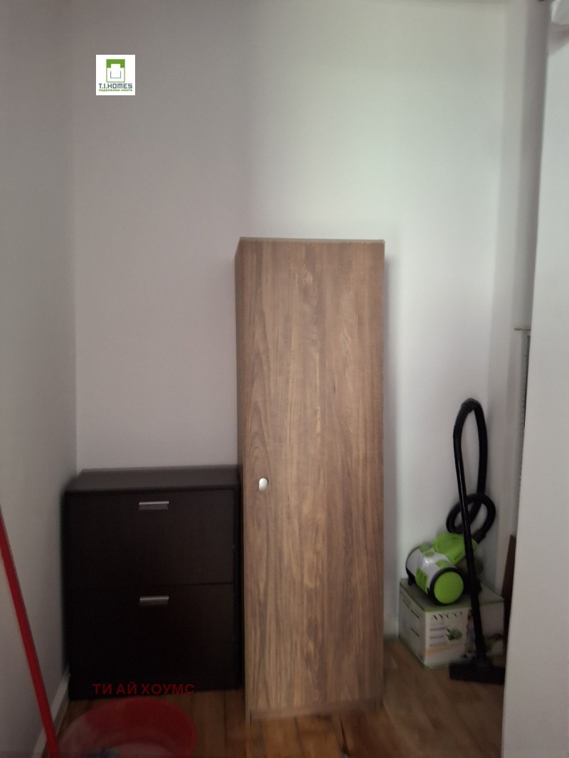 Zu vermieten  2 Schlafzimmer Sofia , Zentar , 80 qm | 69652138 - Bild [7]