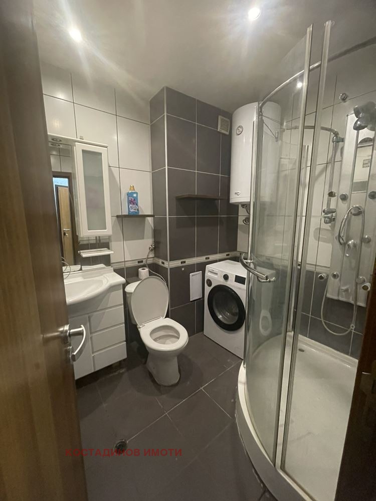 Дава под наем 3-СТАЕН, гр. Пловдив, Кючук Париж, снимка 12 - Апартаменти - 53529538