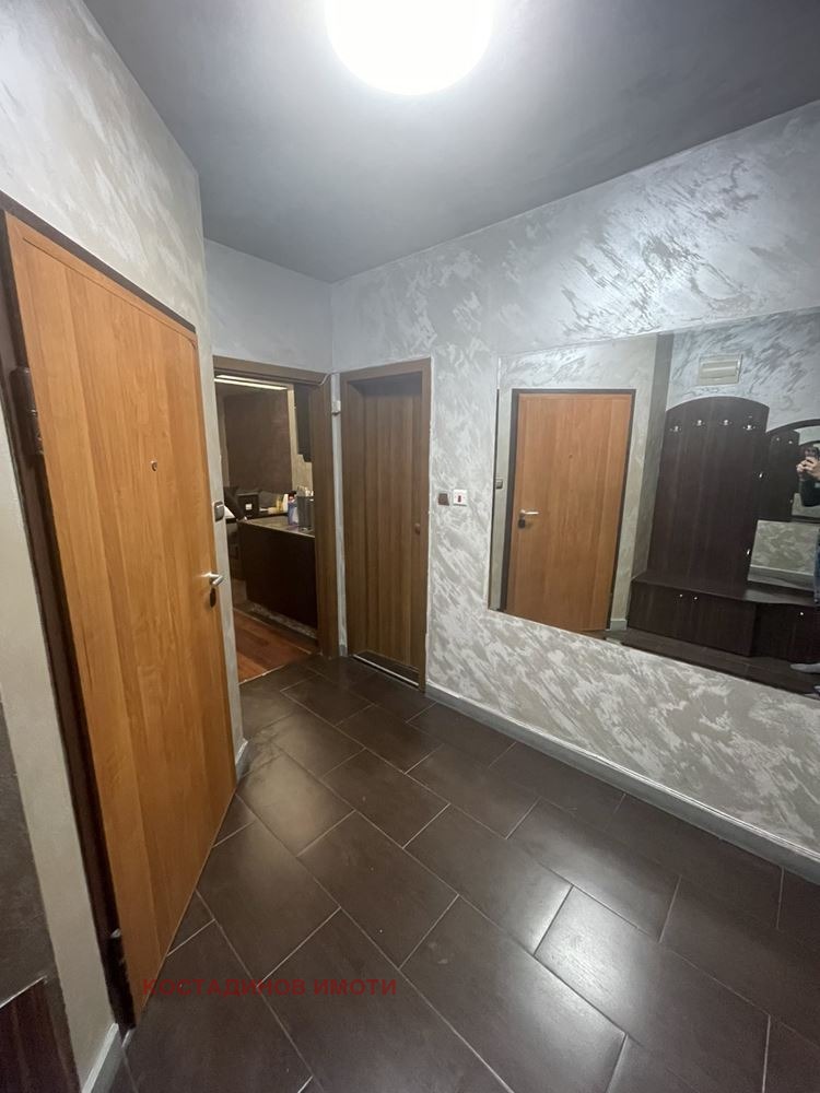 Дава под наем 3-СТАЕН, гр. Пловдив, Кючук Париж, снимка 7 - Апартаменти - 53529538