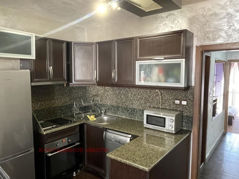 Дава под наем 3-СТАЕН, гр. Пловдив, Кючук Париж, снимка 5 - Апартаменти - 53529538