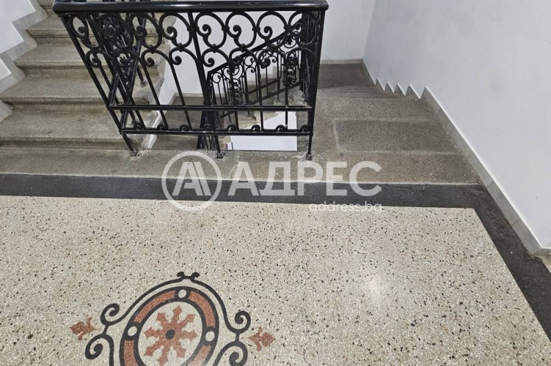 Дава под наем ОФИС, гр. София, Център, снимка 13 - Офиси - 53442181