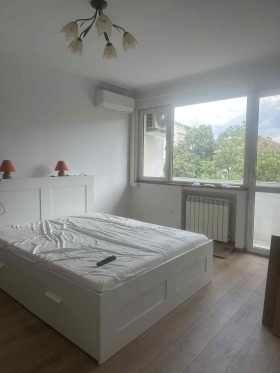 1 chambre Banichora, Sofia
