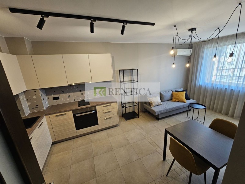 A louer  1 chambre Varna , Bazar Levski , 58 m² | 18203823