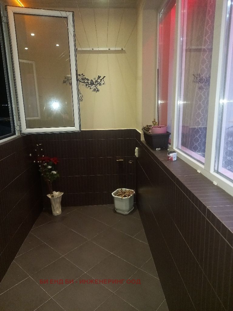 Дава под наем  3-стаен град София , Люлин - център , 85 кв.м | 93621251 - изображение [12]