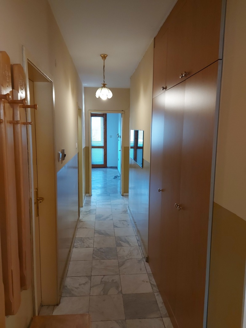 Zu vermieten  3+ Schlafzimmer Sofia , Oborishte , 146 qm | 44619641 - Bild [3]