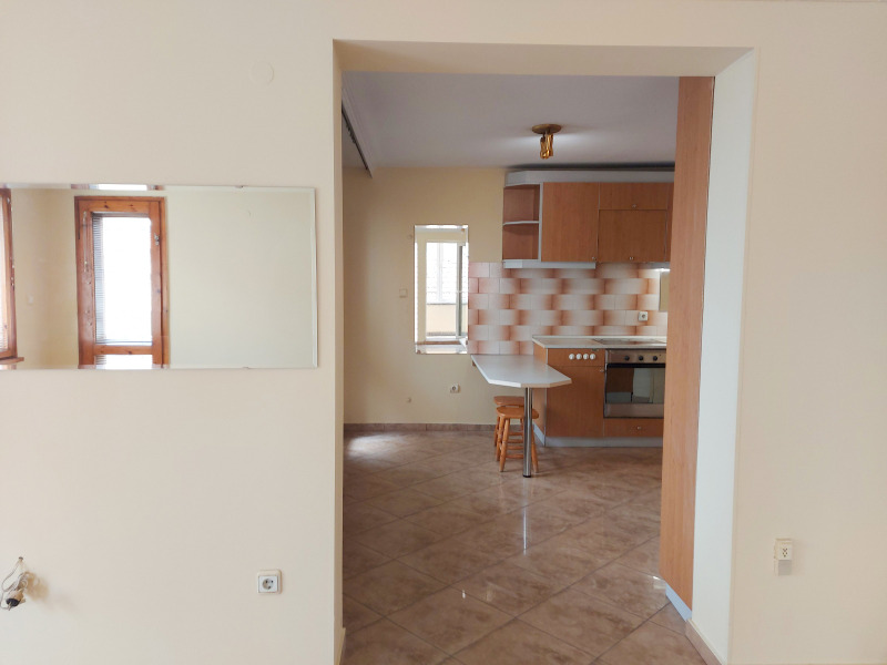 Zu vermieten  3+ Schlafzimmer Sofia , Oborishte , 146 qm | 44619641 - Bild [4]
