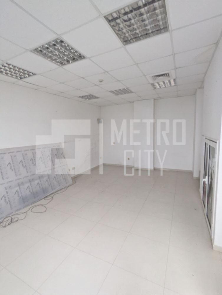 Para alugar  Escritório Sofia , Mladost 3 , 40 m² | 97358365 - imagem [4]