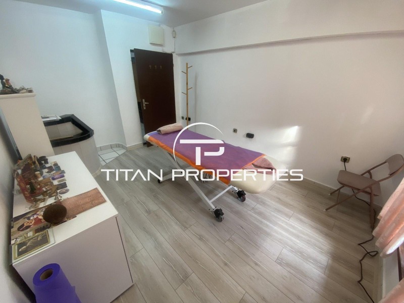 K pronájmu  Kancelář Burgas , Vazraždane , 29 m2 | 11613936