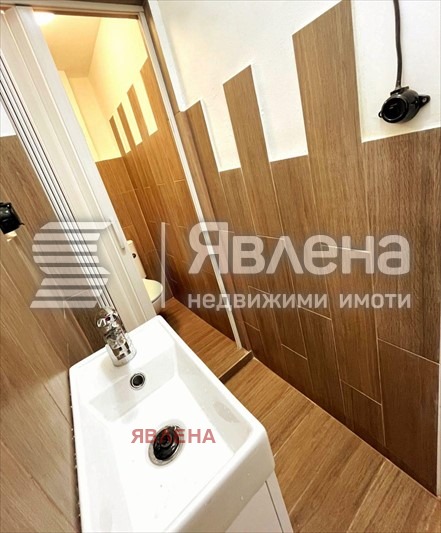 Дава под наем МАГАЗИН, гр. София, Център, снимка 3 - Магазини - 55382696