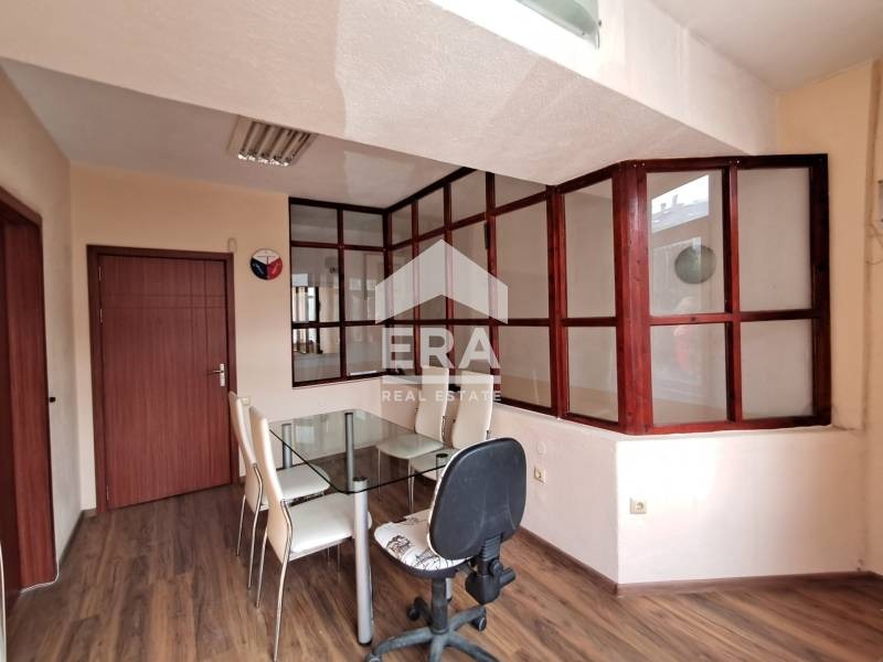 Дава под наем ОФИС, гр. Варна, Център, снимка 3 - Офиси - 54226898