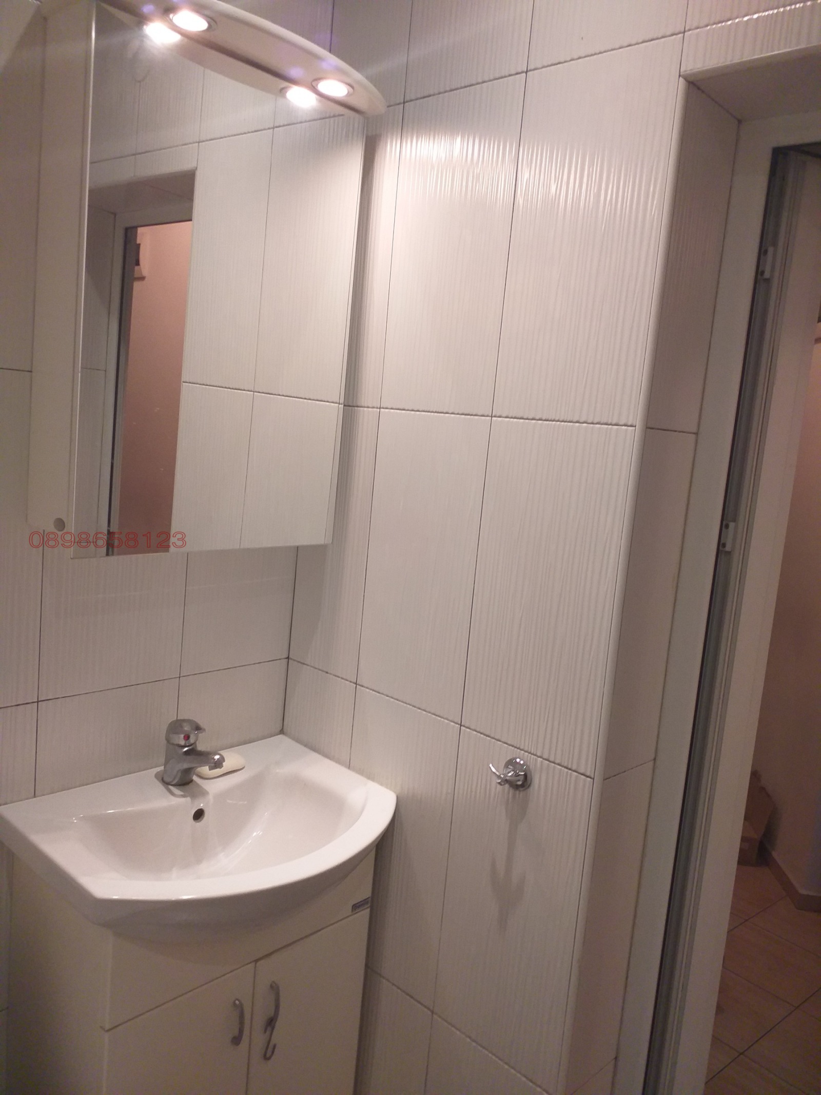 Дава под наем 2-СТАЕН, гр. София, Оборище, снимка 6 - Апартаменти - 54100769