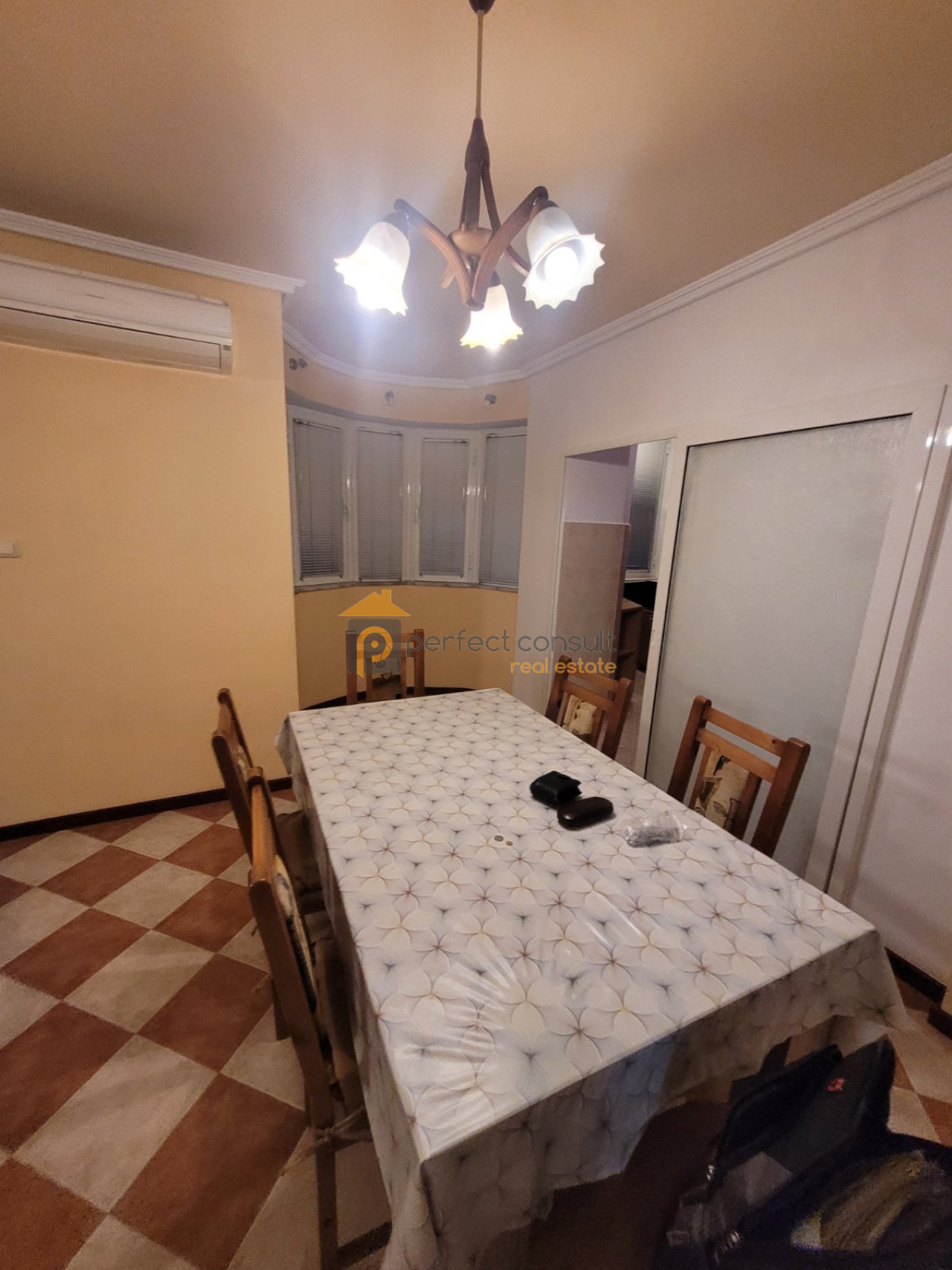 Дава под наем 3-СТАЕН, гр. Пловдив, Христо Смирненски, снимка 3 - Апартаменти - 56196853