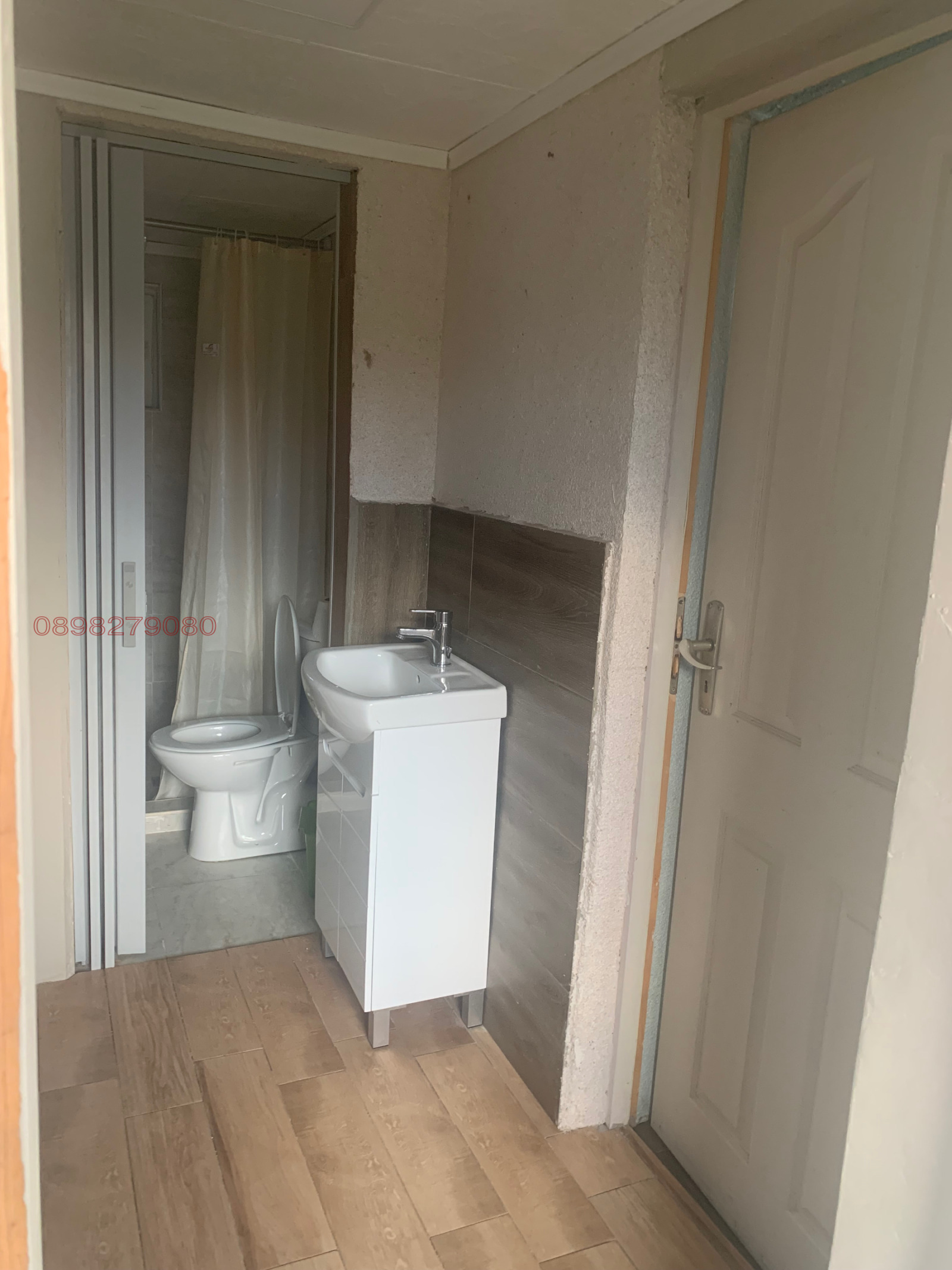 Дава под наем КЪЩА, с. Пелишат, област Плевен, снимка 4 - Къщи - 54526419