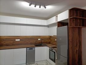 1 bedroom Bratya Miladinovi, Burgas 2