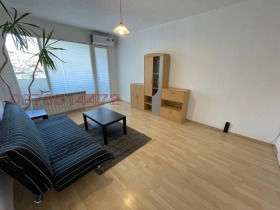 3 sovrum Dianabad, Sofia