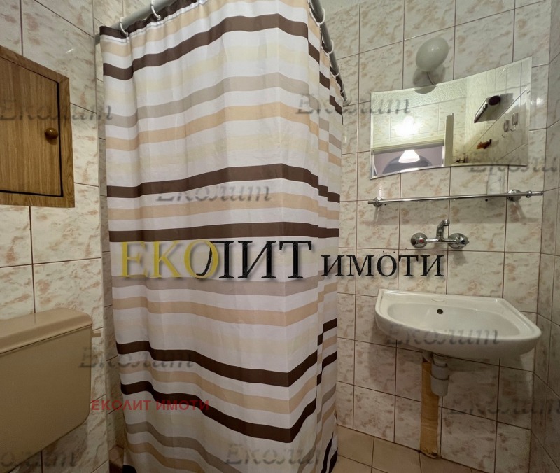 Издаје се  1 спаваћа соба Софија , Центар , 70 м2 | 48054021 - слика [7]