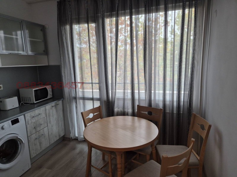 Дава под наем 2-СТАЕН, гр. Плевен, Идеален център