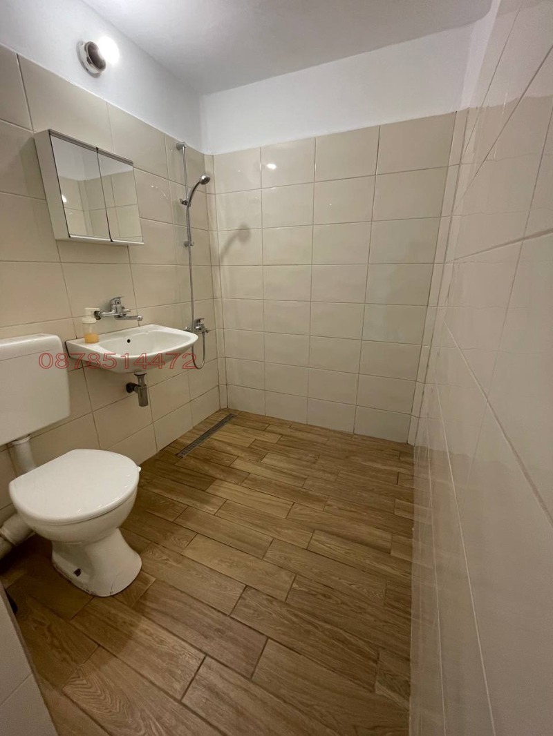 För uthyrning  3 sovrum Sofia , Dianabad , 104 kvm | 50646704 - bild [8]