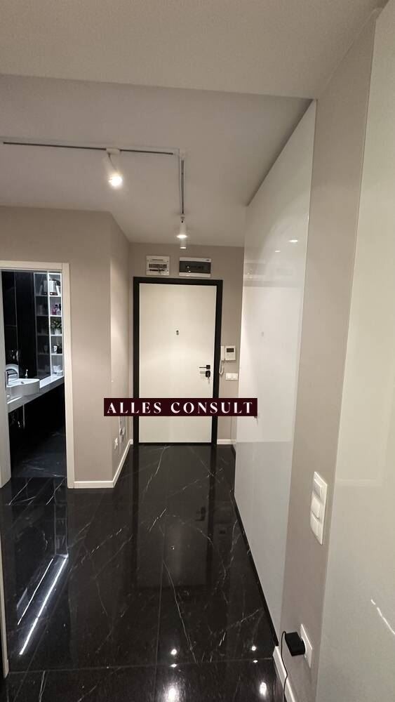 Издаје се  2 спаваће собе Софија , Изгрев , 100 м2 | 10549132 - слика [7]
