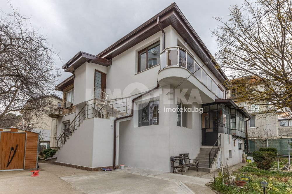 Дава под наем 3-СТАЕН, гр. Варна, Цветен квартал, снимка 4 - Апартаменти - 53677127